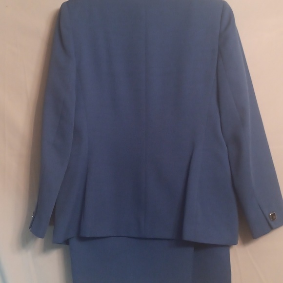 Oleg Casssi Blue Women's Blazer and Skirt Set Size 6 - Picture 8 of 8